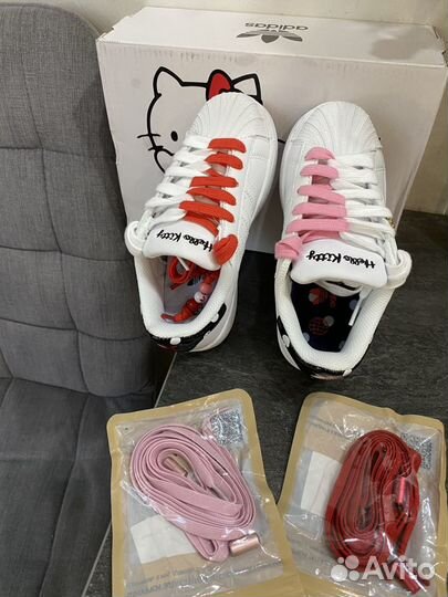 Кроссовки Adidas hello kitty