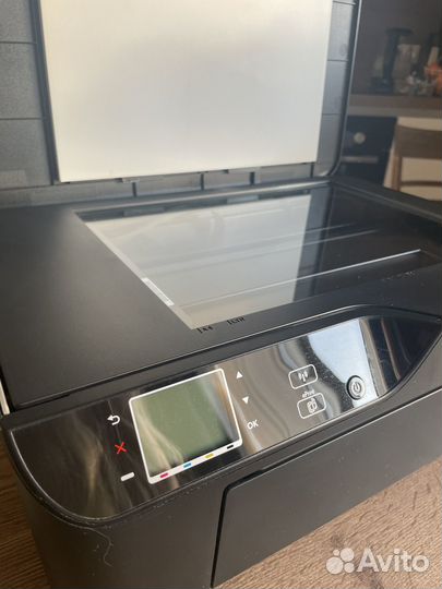 Мфу принтер HP Deskjet Ink Advantage 3525