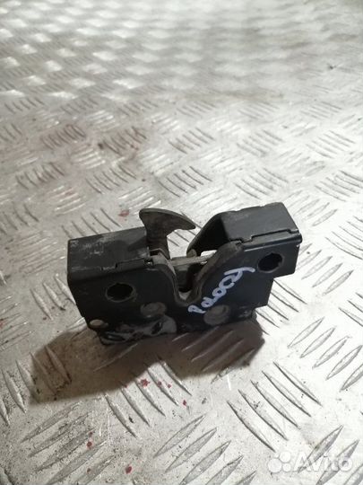 Замок капота Volkswagen Polo 614 cfna 2008-2020