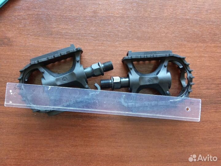 Педали для детского велосипеда