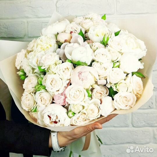 Хризантемы, красивый букет из хризантем, доставка