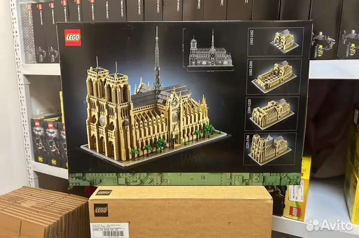 Lego Architecture 21061 Нотр-Дам-де-Пари