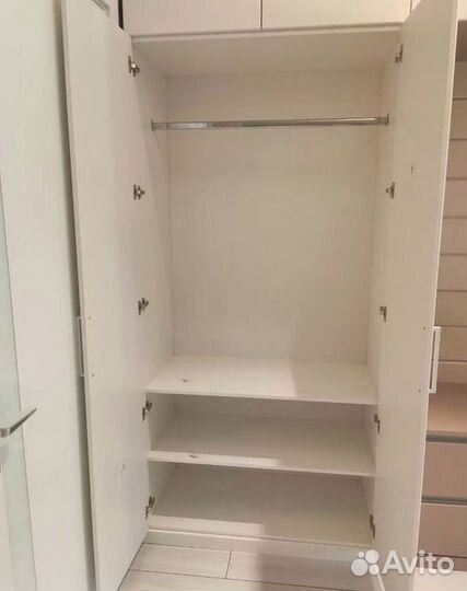 Шкаф с антресолью распашной в Москве