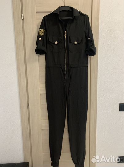 Комбинезон женский