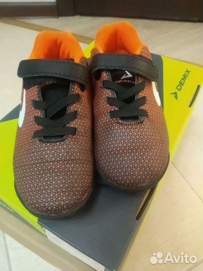 Бутсы для жёстких покрытий р.29