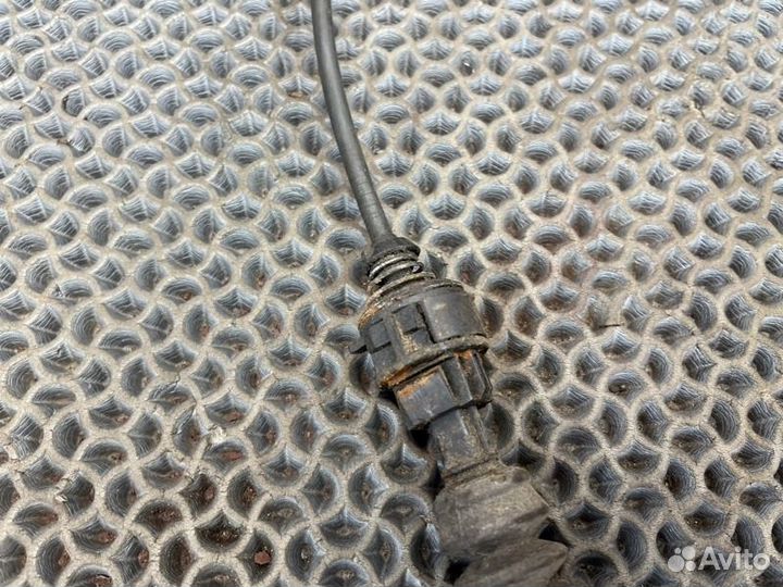 Трос кикдаун Dodge Voyager 3/Caravan 3 2.4 EDZ