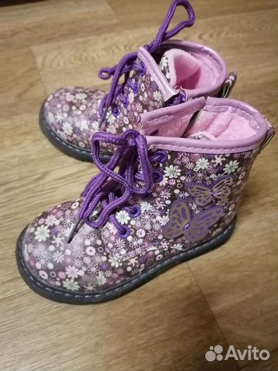 Ботинки демисезонные 24 размер на девочку