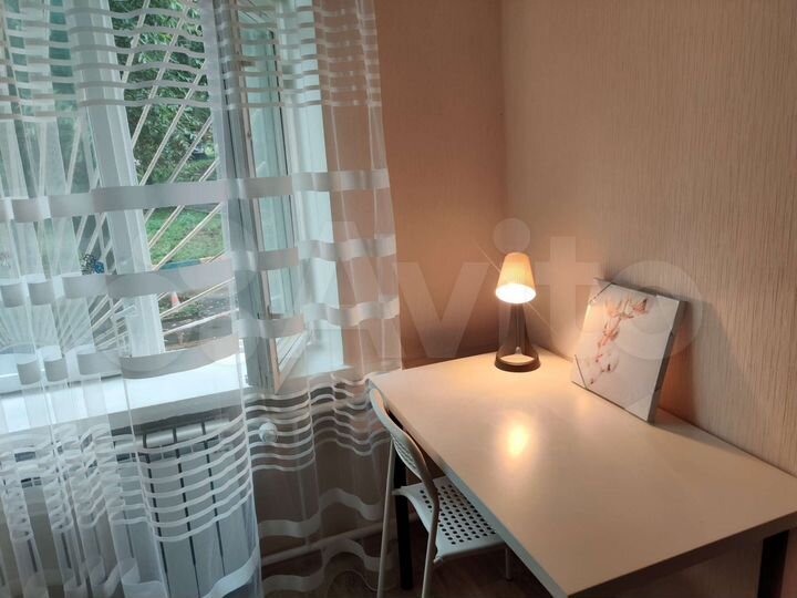 Комната 16 м² в 5-к., 1/5 эт.