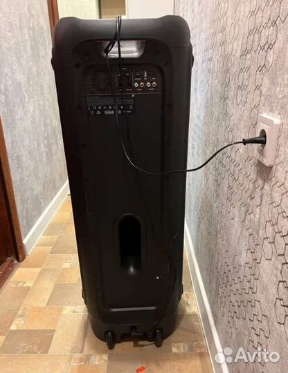 Jbl partybox 1000