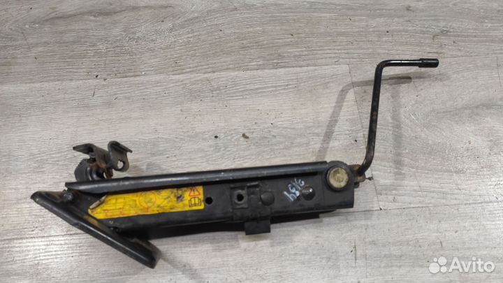 Домкрат оригинальный ford