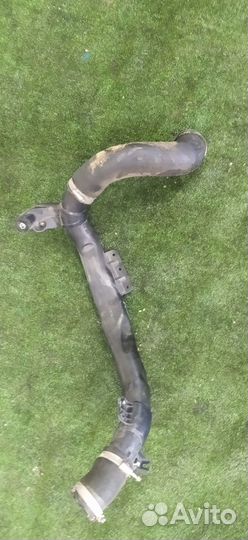 Патрубок интеркулера Volkswagen Tiguan 4Motion