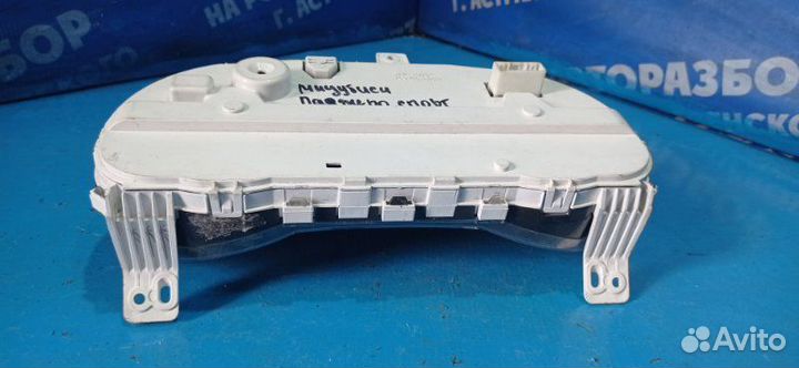 Панель приборов Mitsubishi Lancer 10 седан 4B11