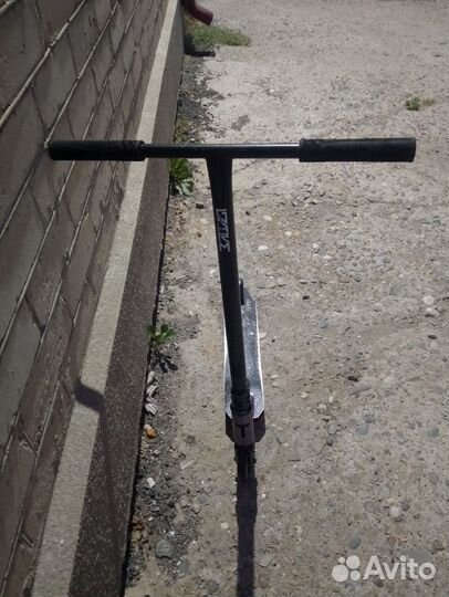 Трюковой самокат