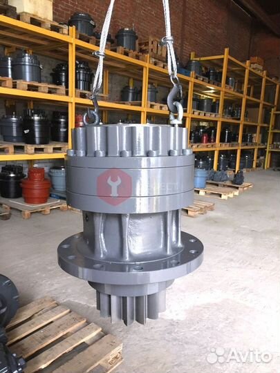 Поворотный редуктор JCB JS115T4 LNO0104