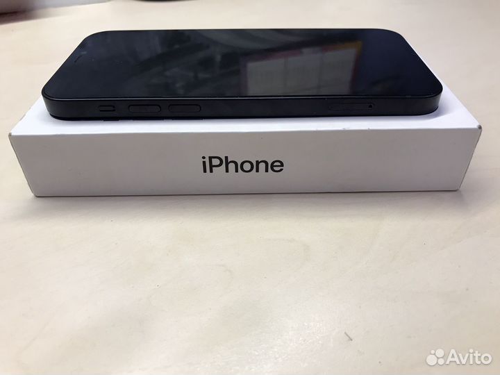 iPhone 12, 128 ГБ