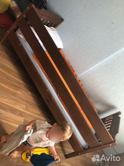 Кровать односпальная 90х200 с матрасом бу