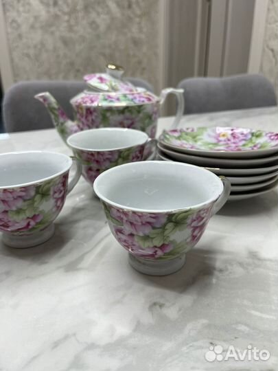Продам чайный кофейный сервиз