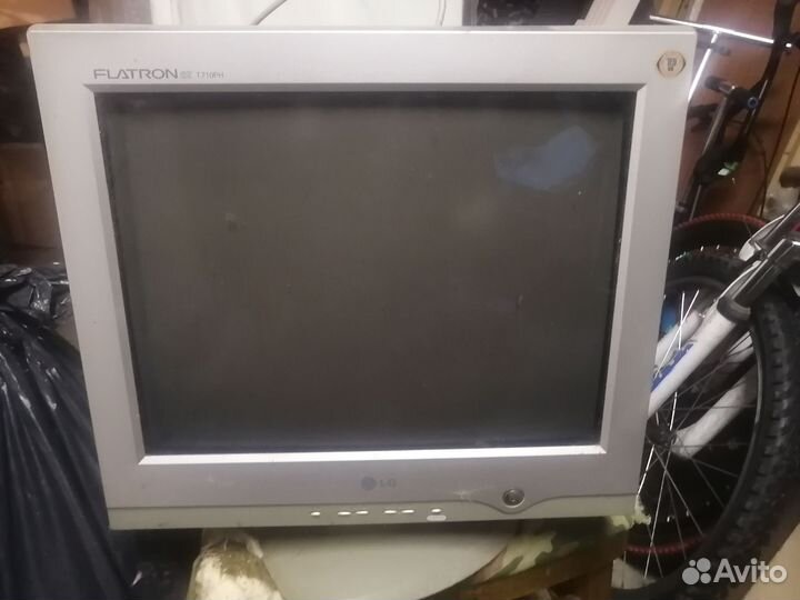 Мониторы ЭЛТ 17''