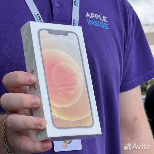 iPhone 12, 64 ГБ