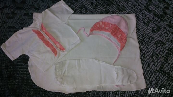 Продам комплект на выписку в идеале