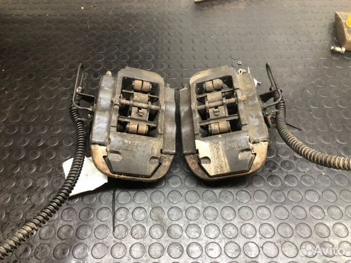 Суппорта задние Volkswagen Touareg 7L6