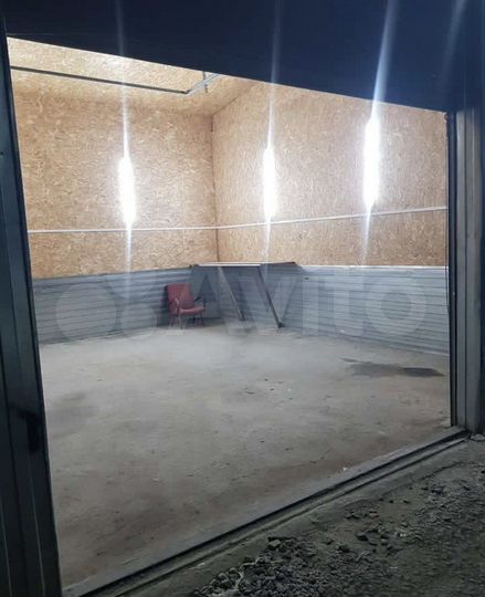 Гараж, > 30 м²