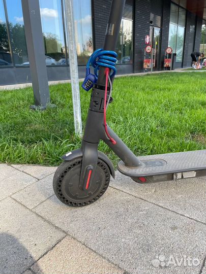 Электросамокат Xiaomi Mijia M365