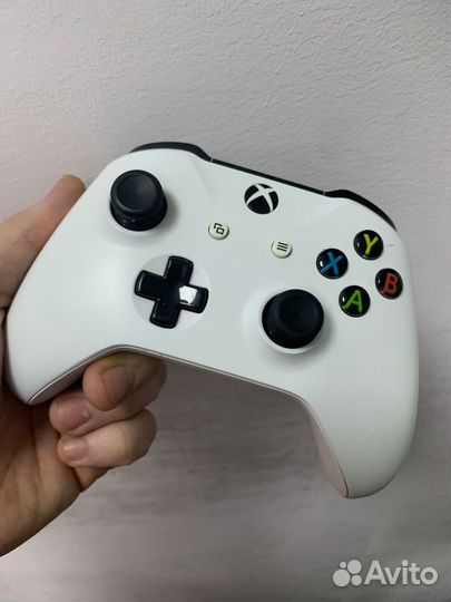 Контроллер xbox ONE