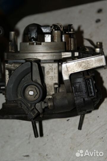 Моновпрыск Volkswagen Passat B4 Фольксваген Пассат