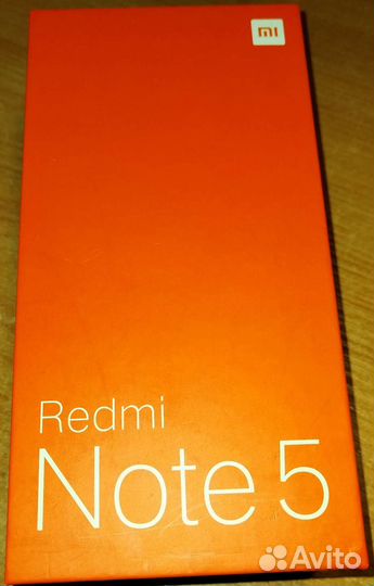 Телефон Xiaomi redmi note 5 Gold 4GB RAM 64GB ROM