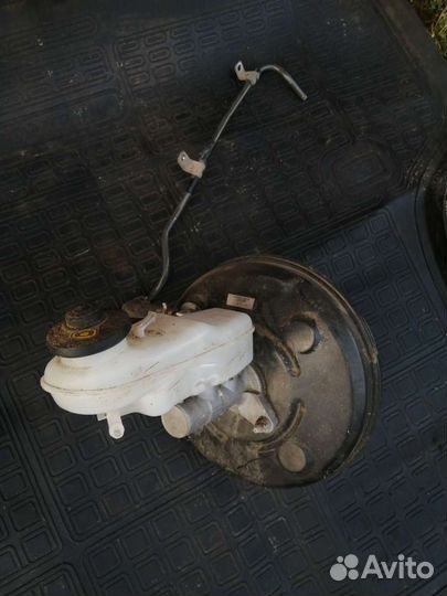 Вакуумный усилитель тормозов toyota corolla 150