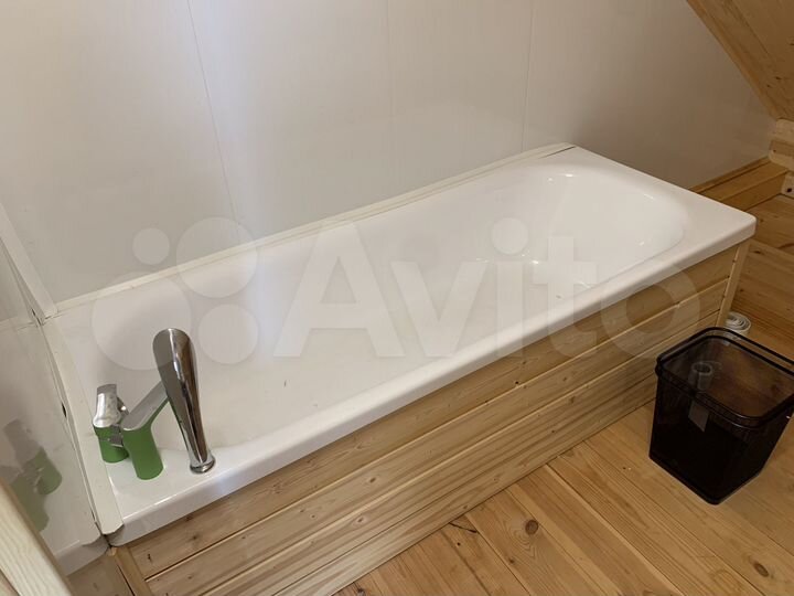 Комната 38 м² в 1-к., 1/4 эт.