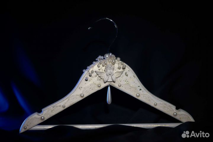 Вешалки плечики для Крещения