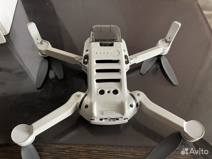 Квадракопрер dji mavic mini 2 (combo)