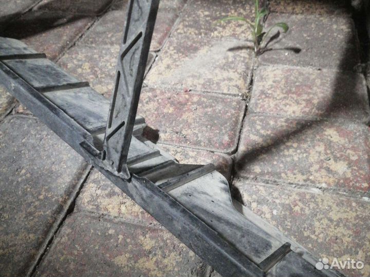 Телевизор на мазду3 вк 2003-2009г