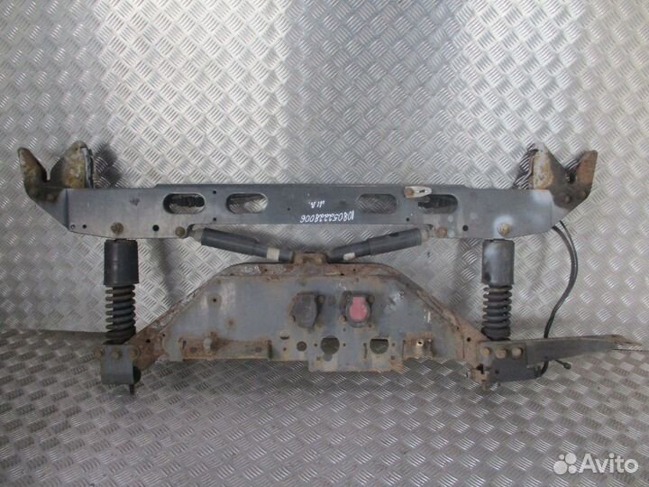 Кронштейн замков кабины в сборе Mercedes-Benz A930