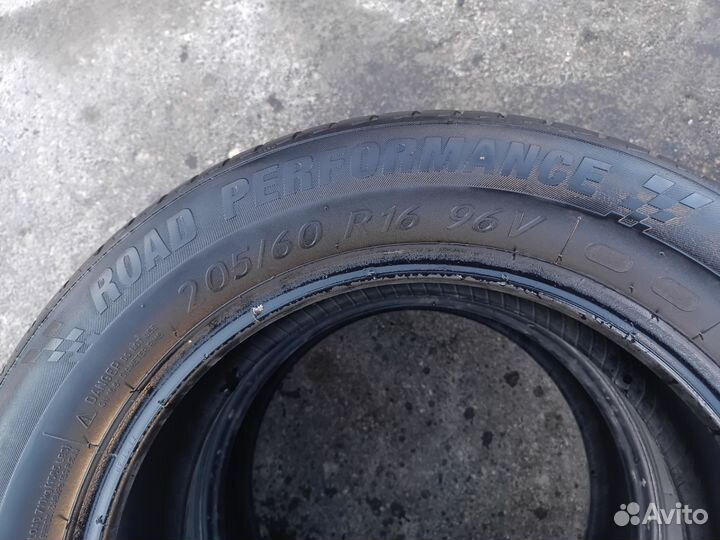 Kormoran D On/Off 205/60 R16