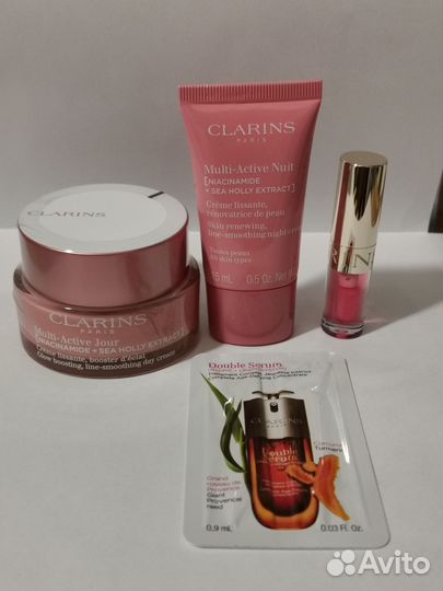 Набор в косметичке Clarins Vp Multi Active Holiday