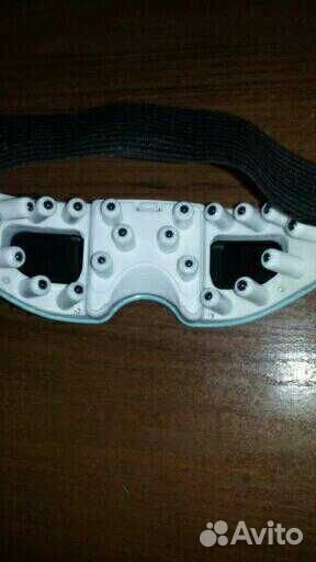 Массажер для глаз новый