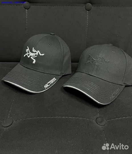 Arcteryx: выбор кепки в двух цветах