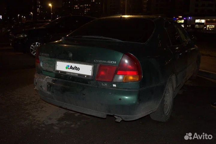 Mitsubishi Carisma 1.8 МТ, 1998, 250 000 км