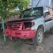 Mitsubishi Pajero iO 1.8 AT, 1998, битый, 280 000 км, с пробегом, цена 280 000 руб.