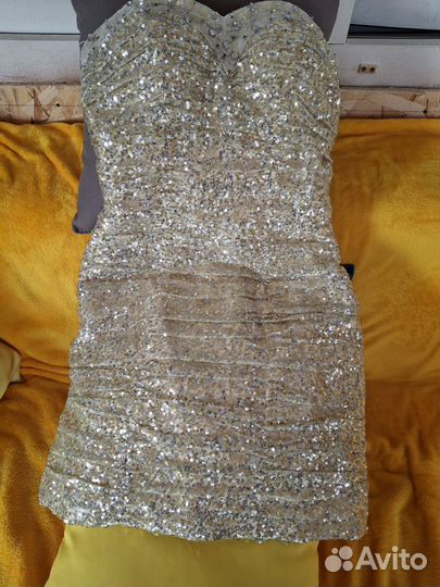 Нарядное платье