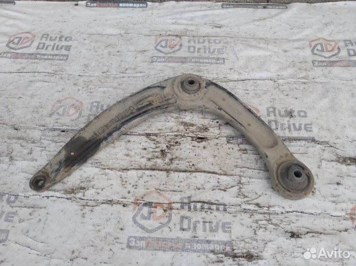 Рычаг подвески нижний передний левый Peugeot 308