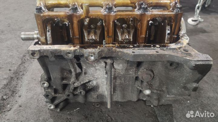 Блок двигателя Honda Civic 5