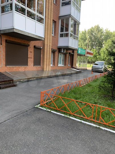 Торговая площадь, 65 м²