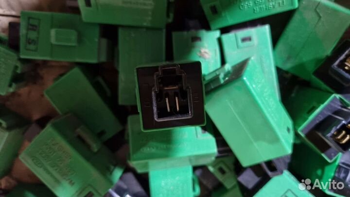 Реле переключателей поворотов Киа спектра