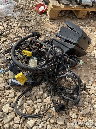 Подкапотная проводка BMW E34 m50b25