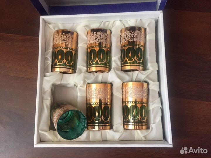 Набор стаканов