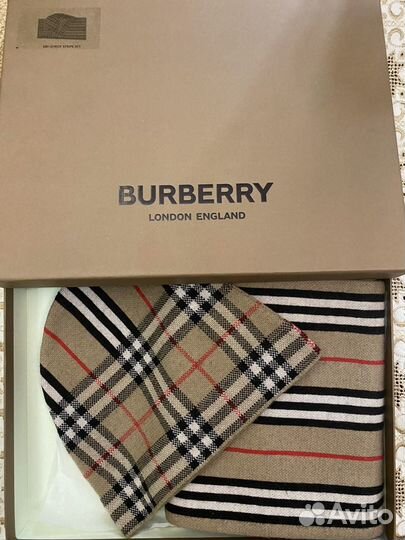 Шарф и шапка burberry